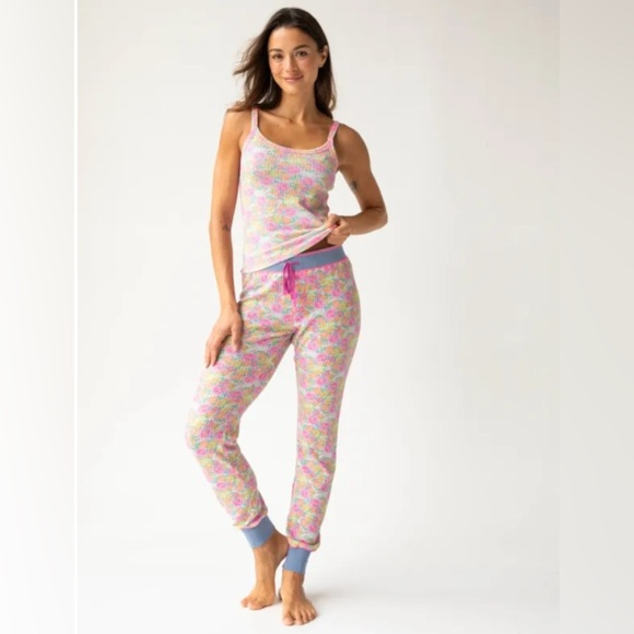 2 Piece Set: Natural Life Mix & Match Waffle Long Johns & Pajama Cami Floral - Picture 1 of 12